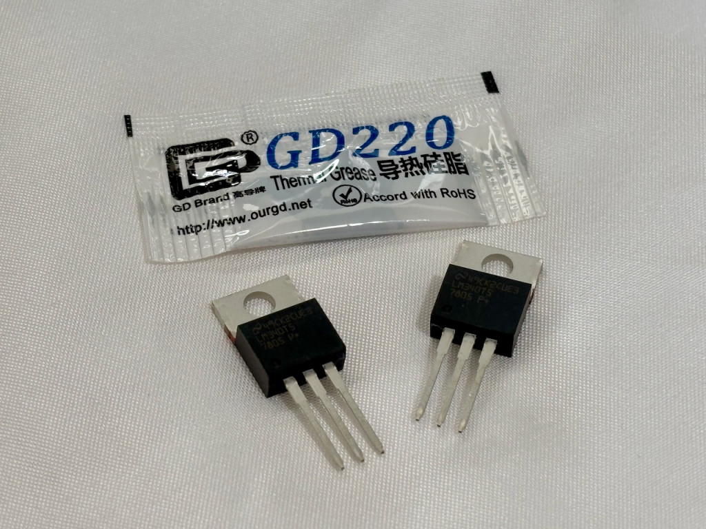 Replacement 7805 LM340T5 5V Voltage Regulator Kit