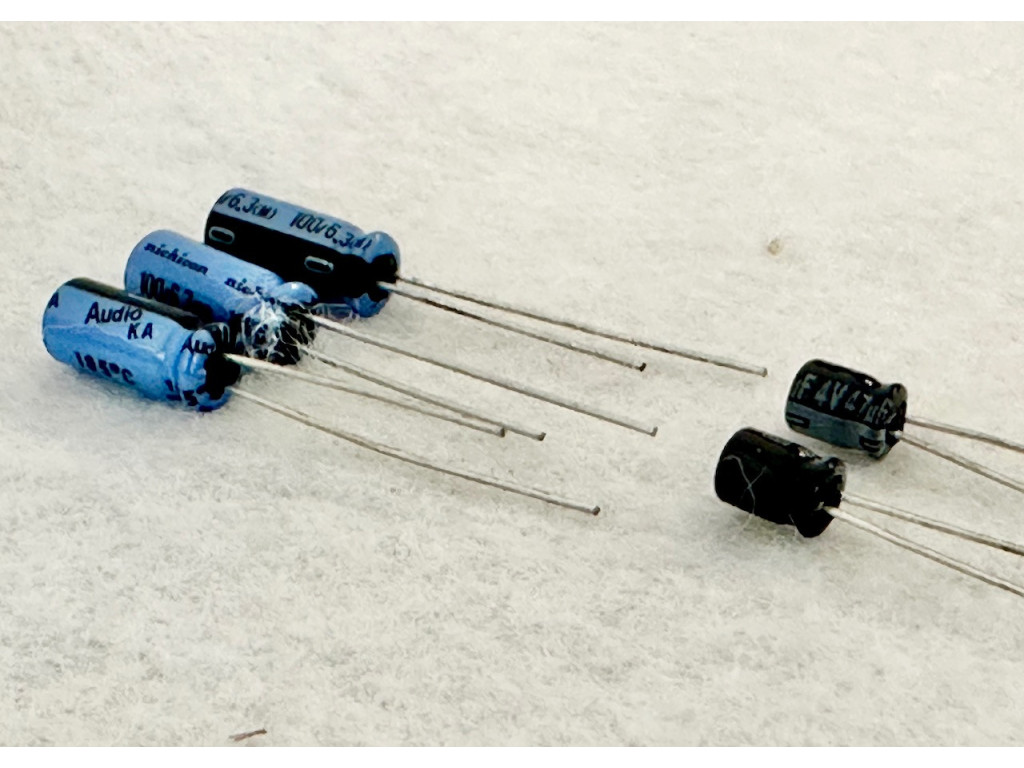 Capacitor Replacement Kit for Game Gear 837740001 Audio Board